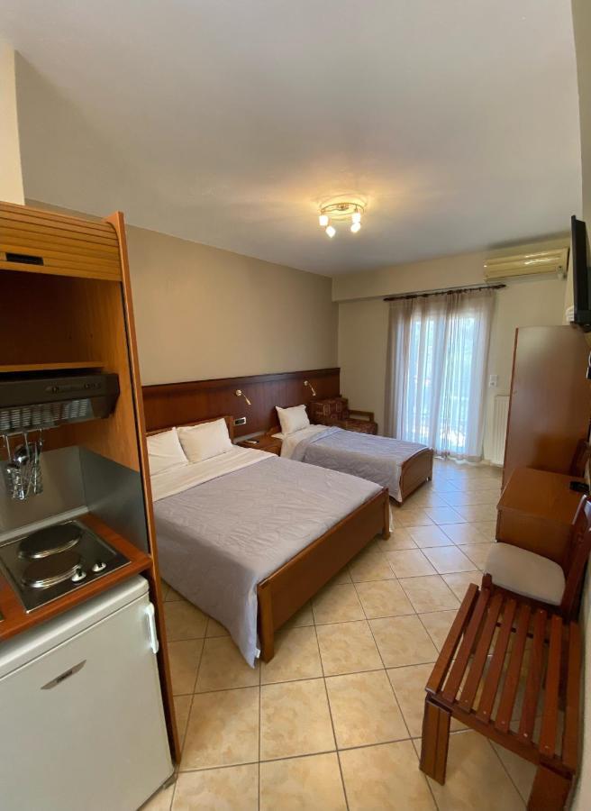 Paradosi Rooms Igoumenitsa Ngoại thất bức ảnh