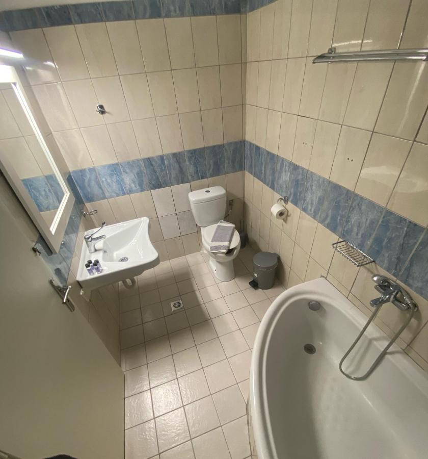 Paradosi Rooms Igoumenitsa Ngoại thất bức ảnh