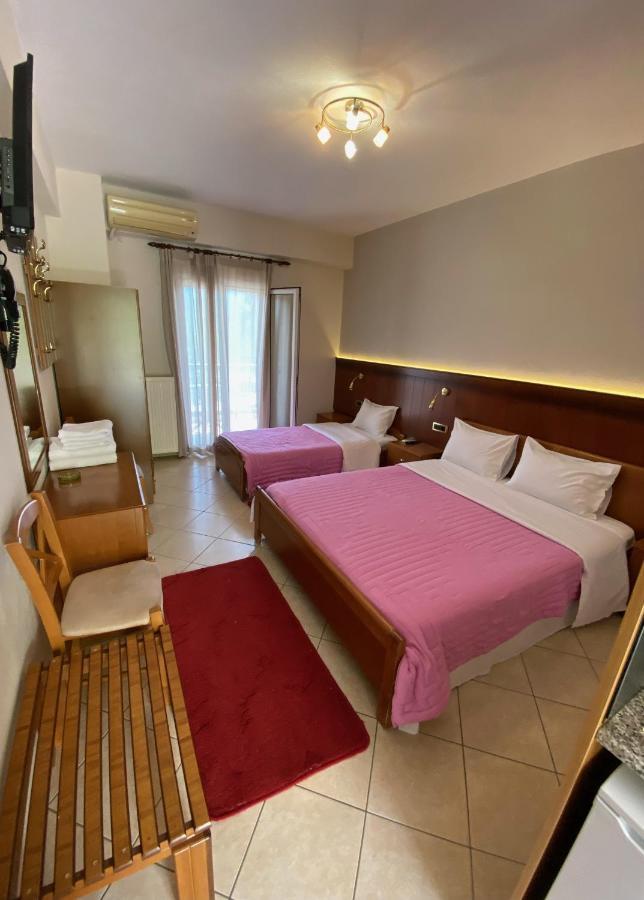 Paradosi Rooms Igoumenitsa Ngoại thất bức ảnh