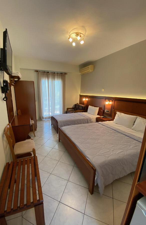 Paradosi Rooms Igoumenitsa Ngoại thất bức ảnh