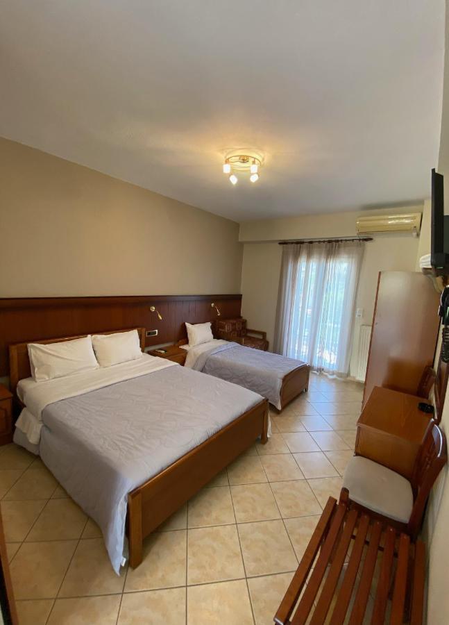 Paradosi Rooms Igoumenitsa Ngoại thất bức ảnh
