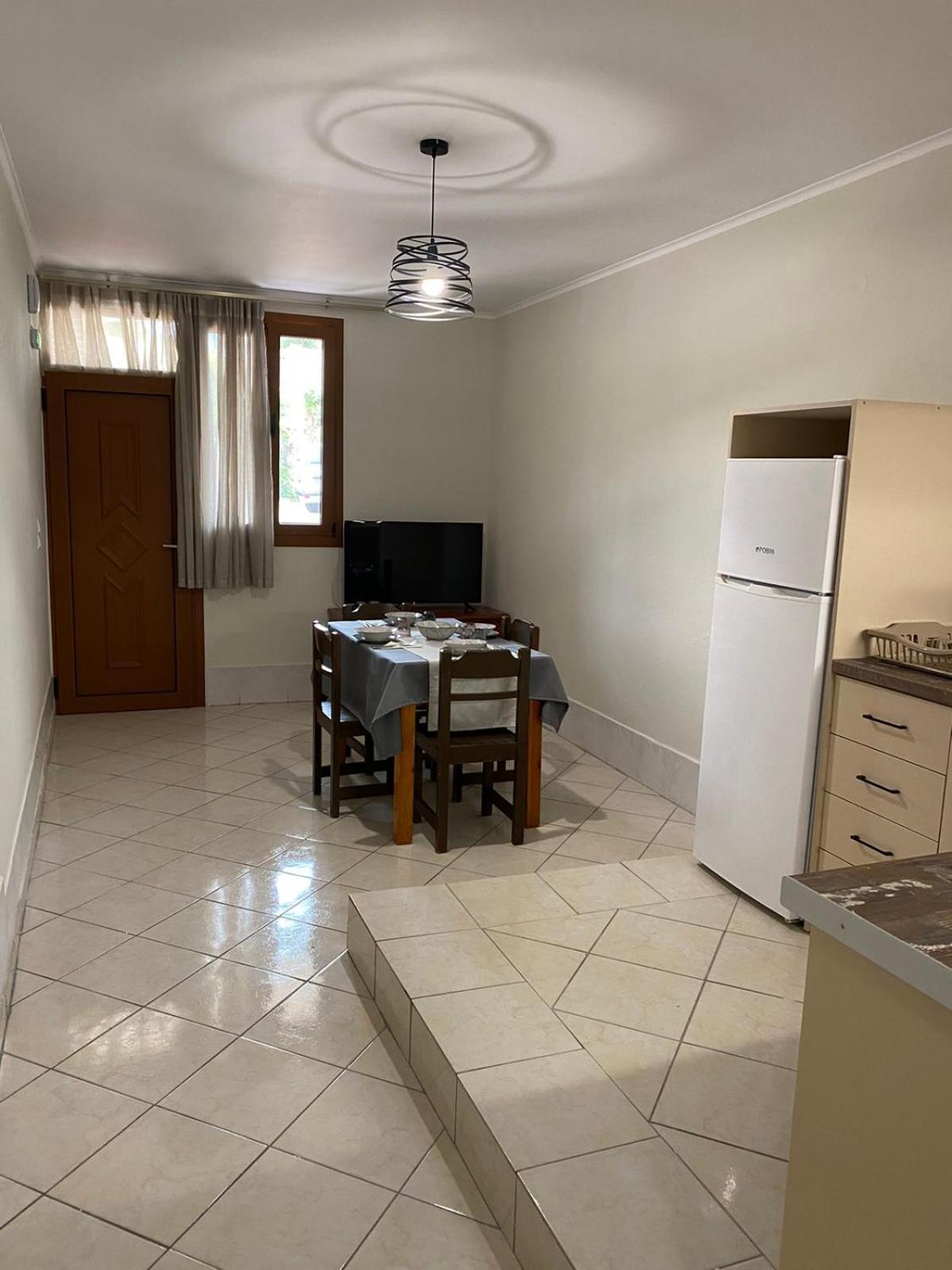 Paradosi Rooms Igoumenitsa Ngoại thất bức ảnh